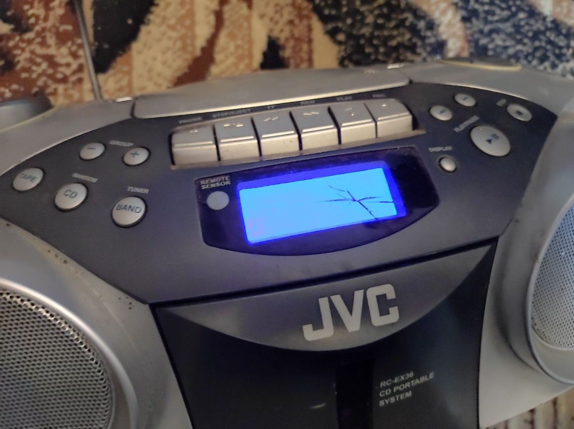 Bumbox JVC RC-EX36S Uszkodzony