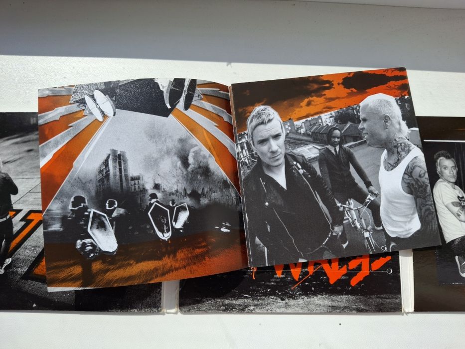 The Prodigy Invaders must die CD