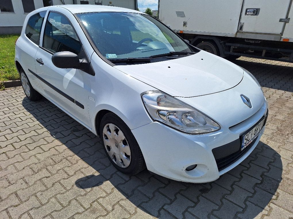 Sprzedam Renault Clio 2013 1.5 DCi- CIĘŻAROWE!!!