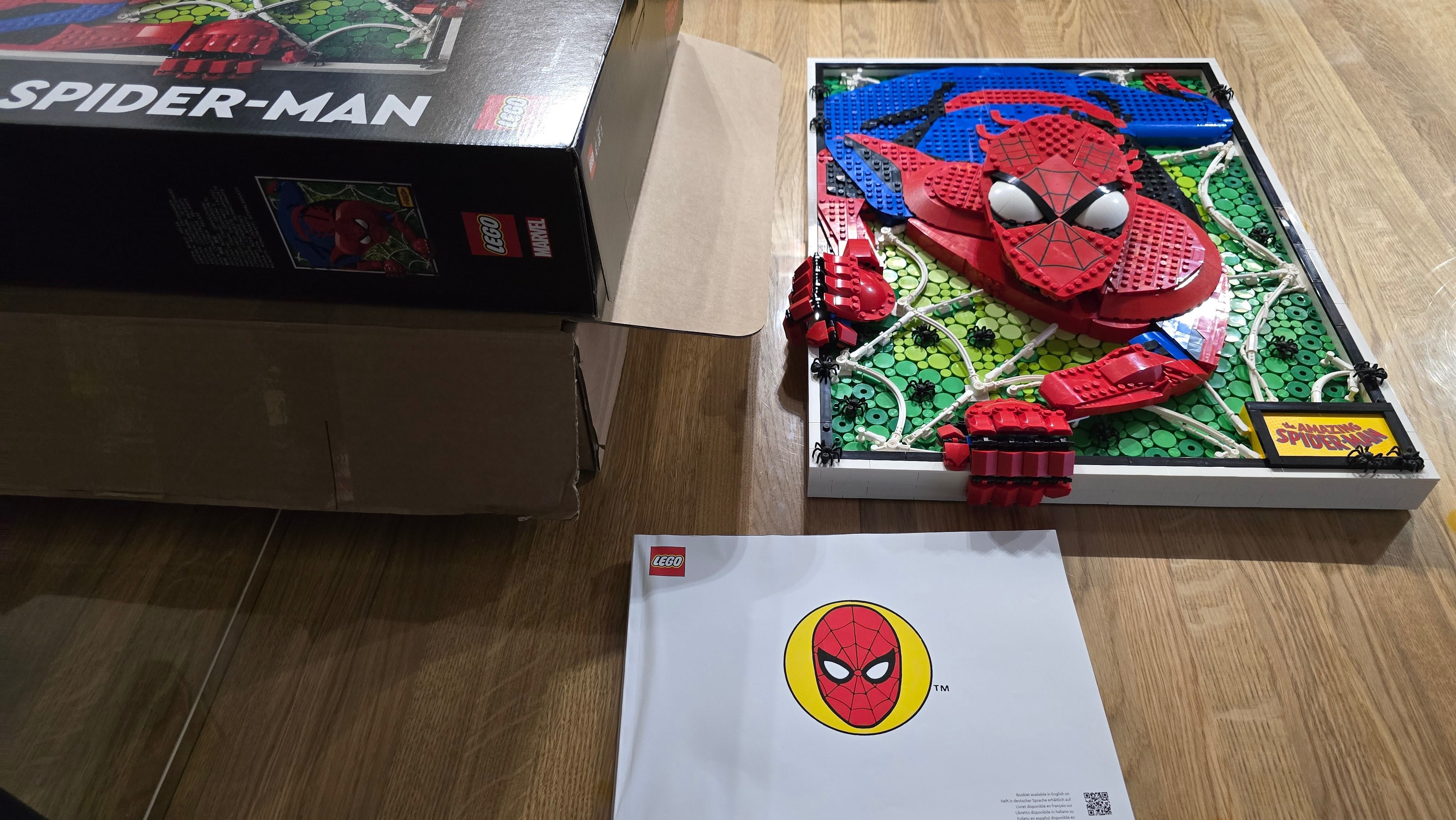 LEGO Art 31209 Niesamowity Spider-Man