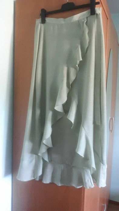 Spodnica  z falbankami L xl