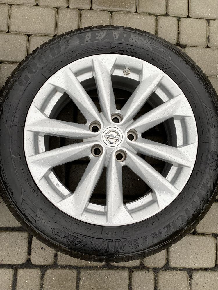 Alufelgi 5x114,3 17 cali Nissan Qashqai Juke Murano opony 215/60/17