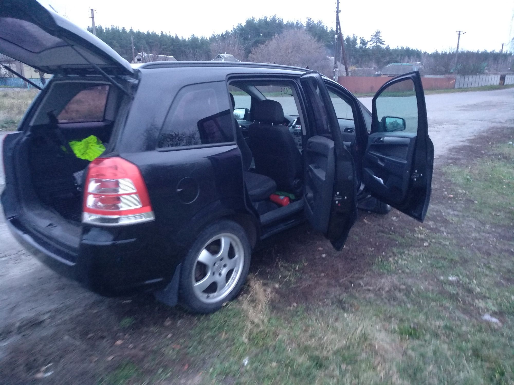 Opel Zafira b, 2010, 1.8