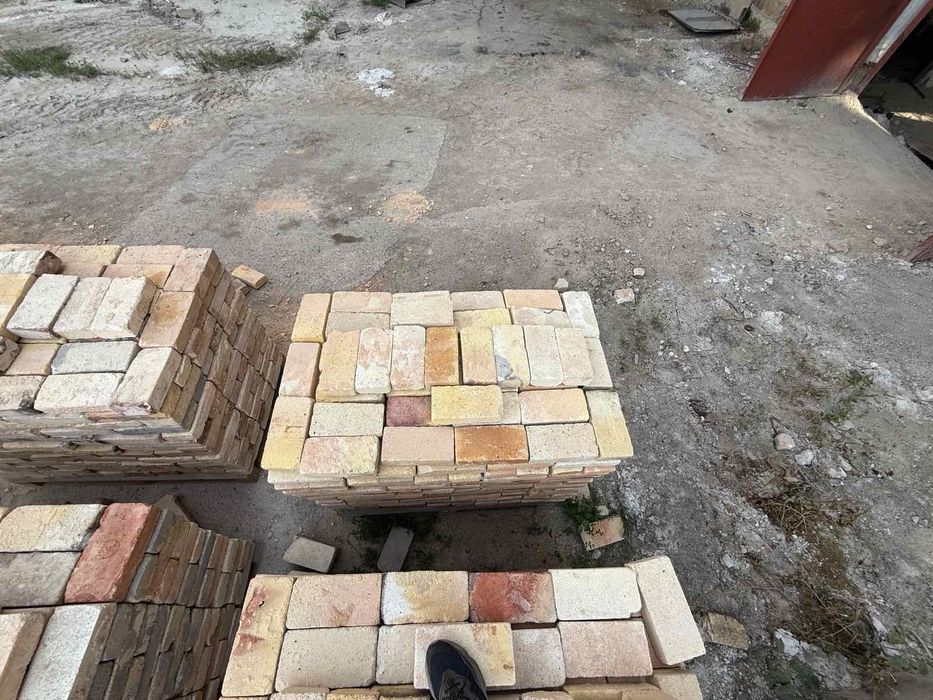 Цегла вогнетривка