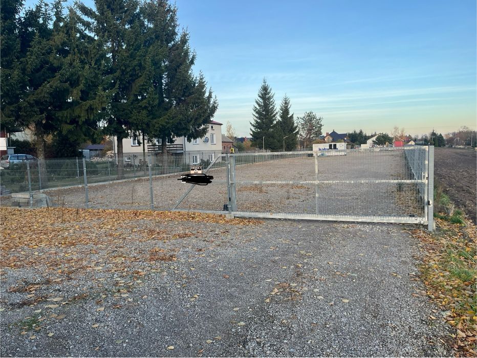 Wynajmę utwardzony i ogrodzony plac 2400 m2