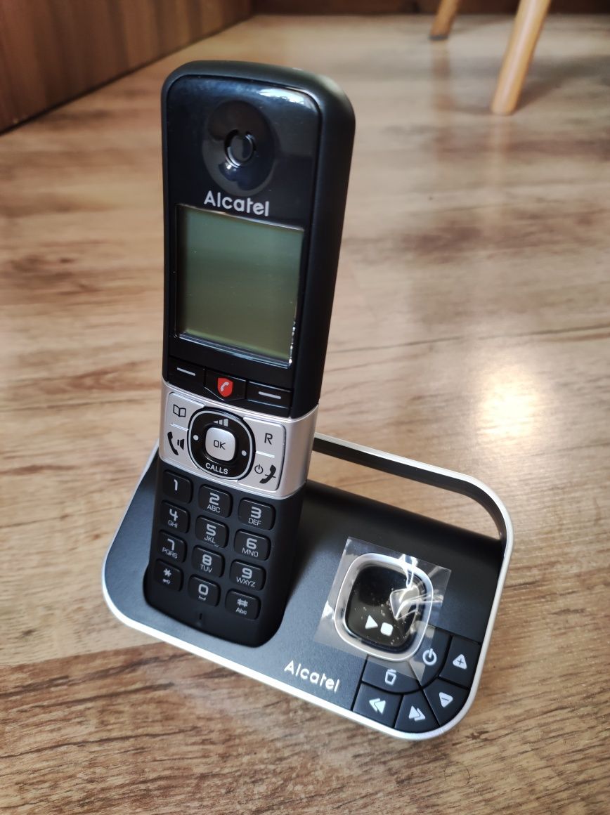 Telefon stacjonarny Motorola Alcatel  6 sztuk defekt