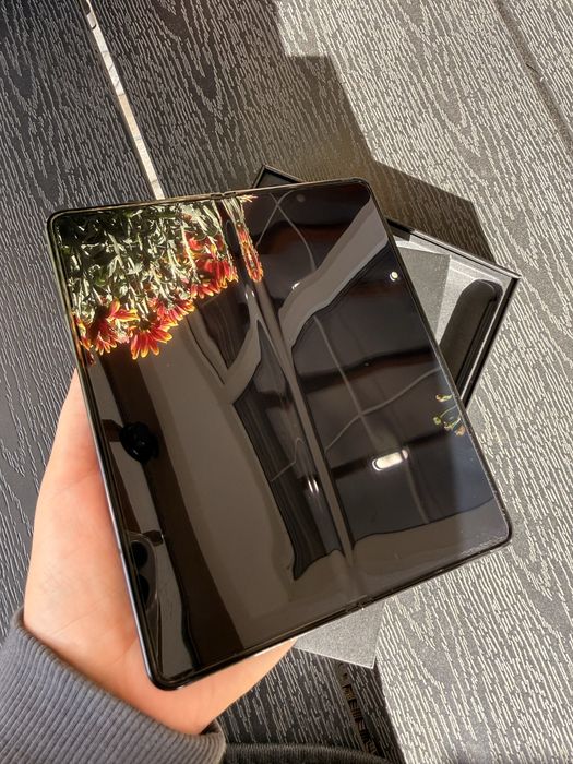 Samsung Galaxy Fold 5 F946B