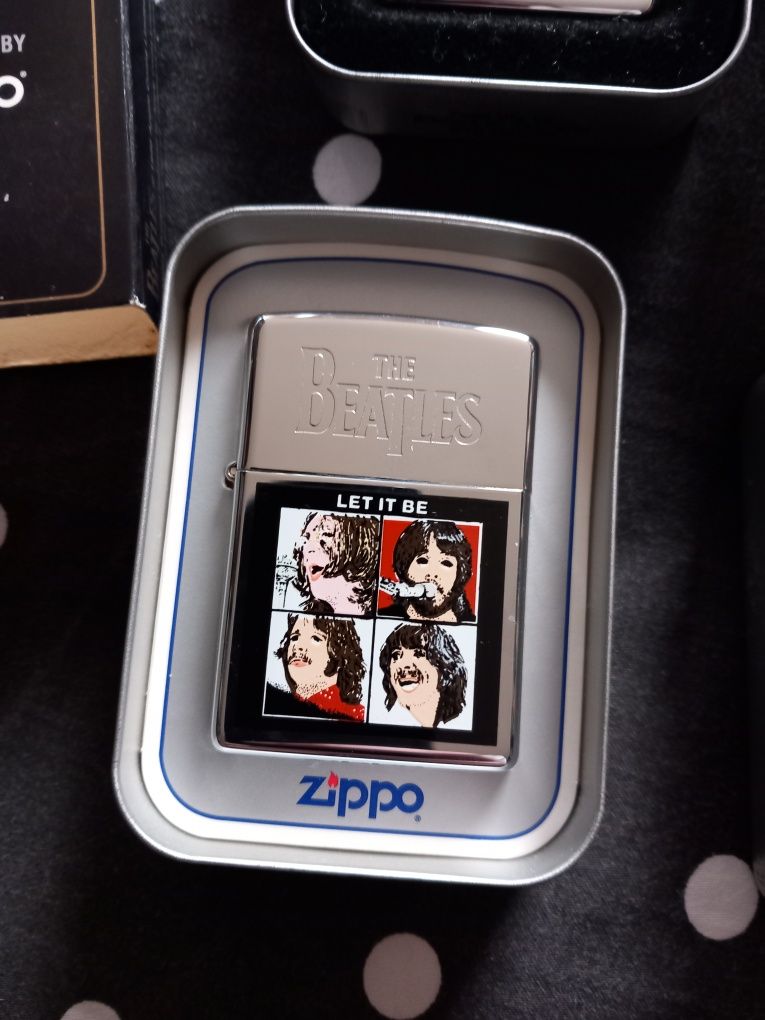 Isqueiros ZIPPO BEATLES colecção