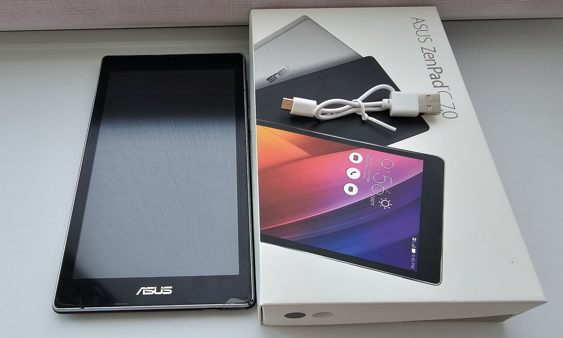Продам планшет  ASUS ZenPad  7.0 (P001 Z170MG)
