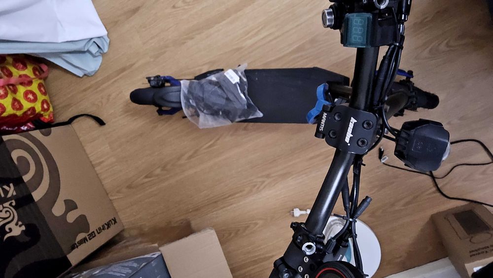 Trotinete Kaabo Mantis 10 single motor