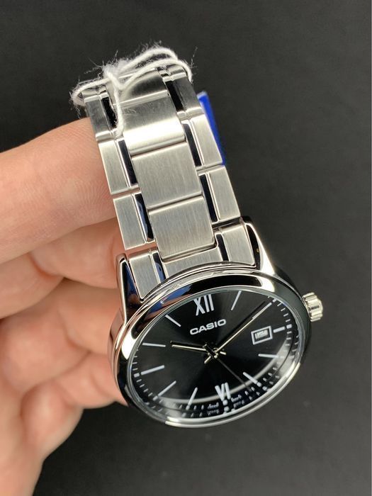 Годинник чоловічий Casio MTP-V002D-1B3 Оригінал Гарантія Часы Касио