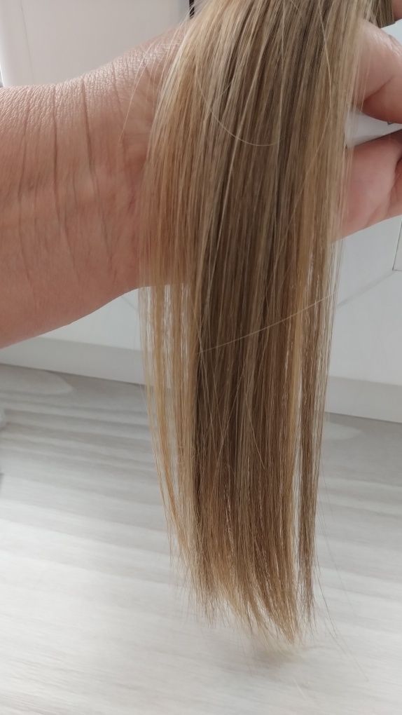 Włosy clip in ciemny blond 8 taśm 60 cm