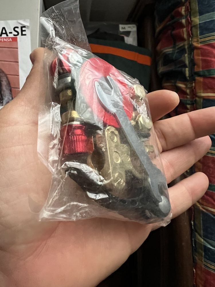 Terminais de bateria