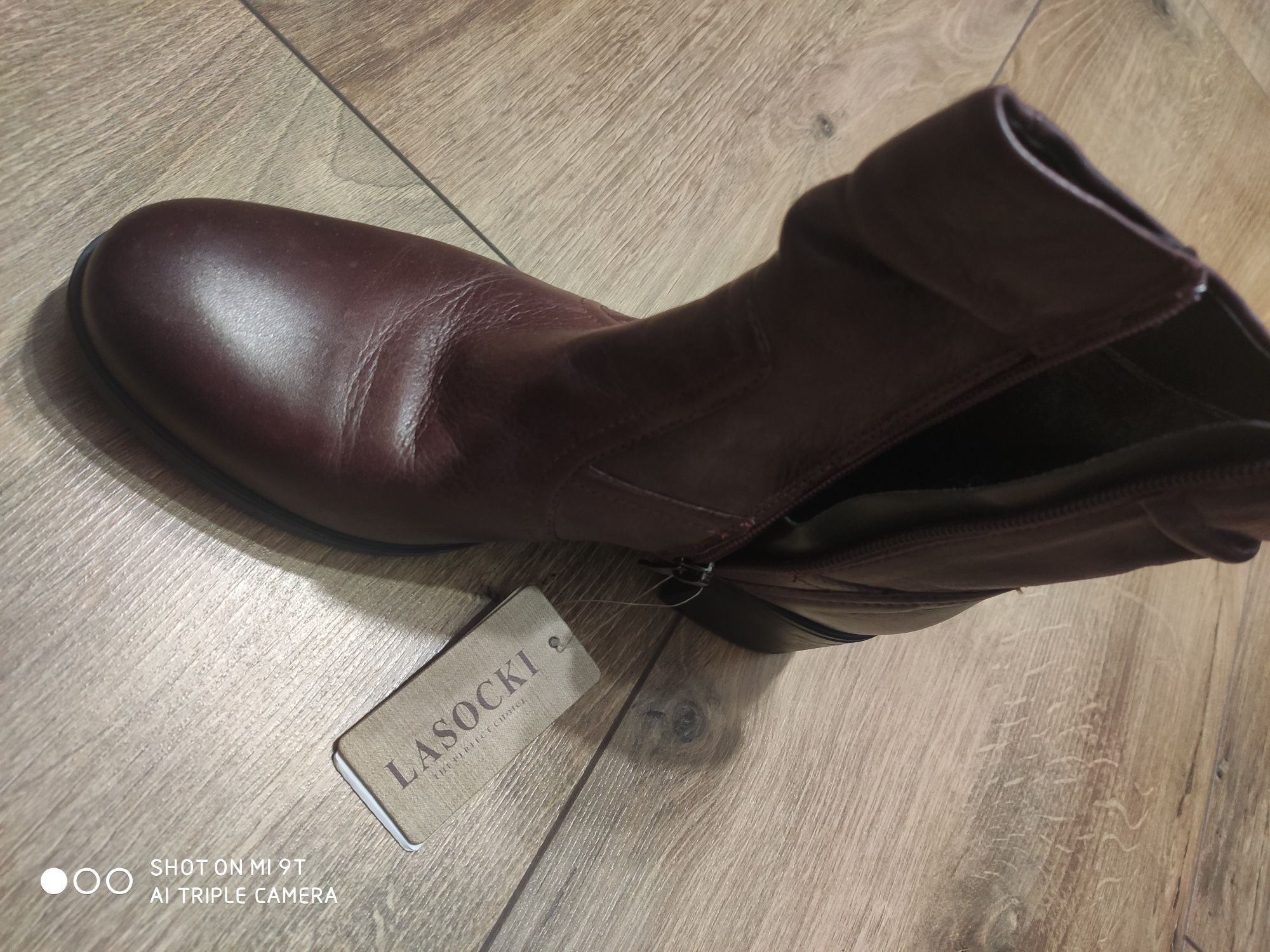 Nowe botki burgundowe