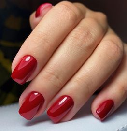 Manicure hybrydowy pedicure