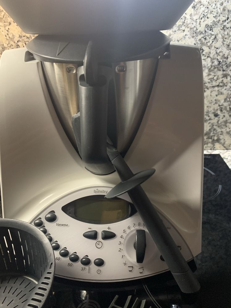 Robot de cozinha Bimby branca TM 31