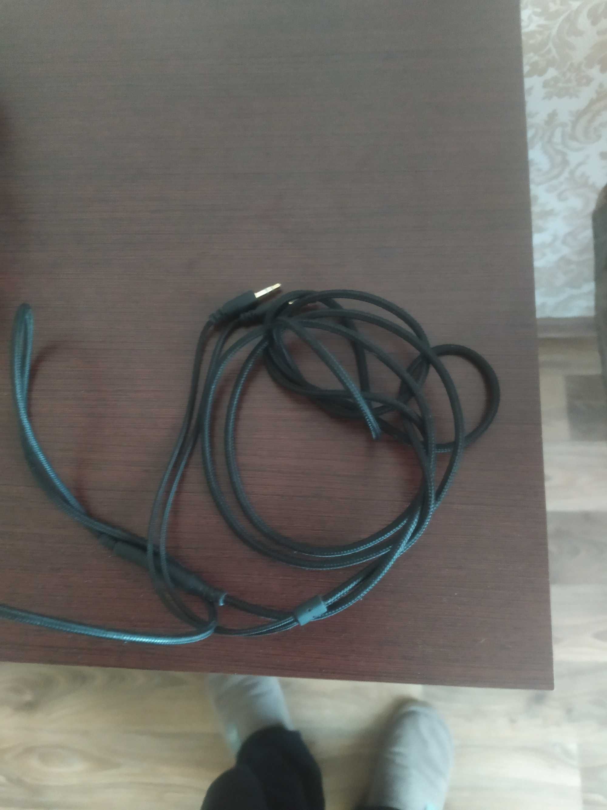 продам навушники HyperX Cloud Core