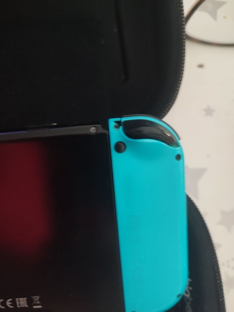Nintendo Switch com capa
