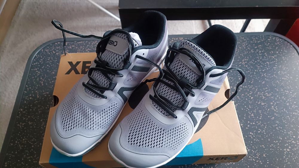 Buty barefoot Xero Shoes HFS II  rozm 40,5 (27cm) damskie