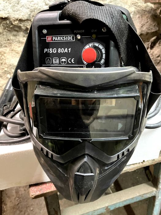 Зварювальний апарат інверторний Parkside PISG 80 A1 + маска-хамелеон
