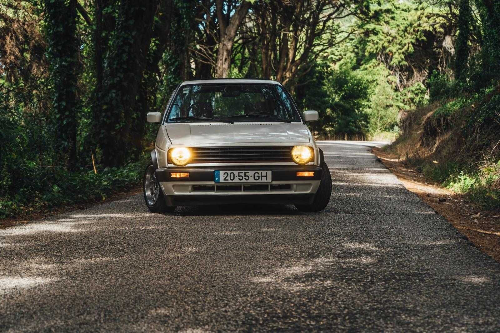 WV 1.6 GTD Impecável para amantes de carros antigos.