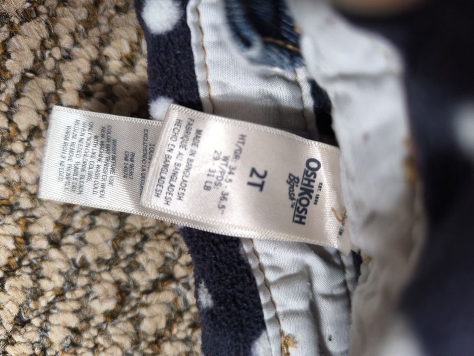 Продам джинсовий теплий комбінезон OshKosh, розмір 2T.