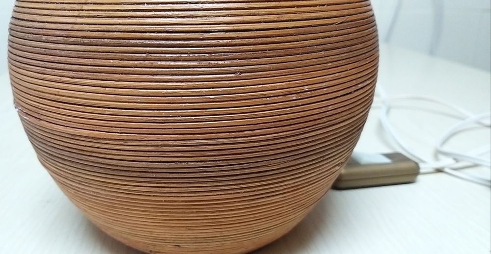 Par de Candeeiros, de Mesa, em Vime.