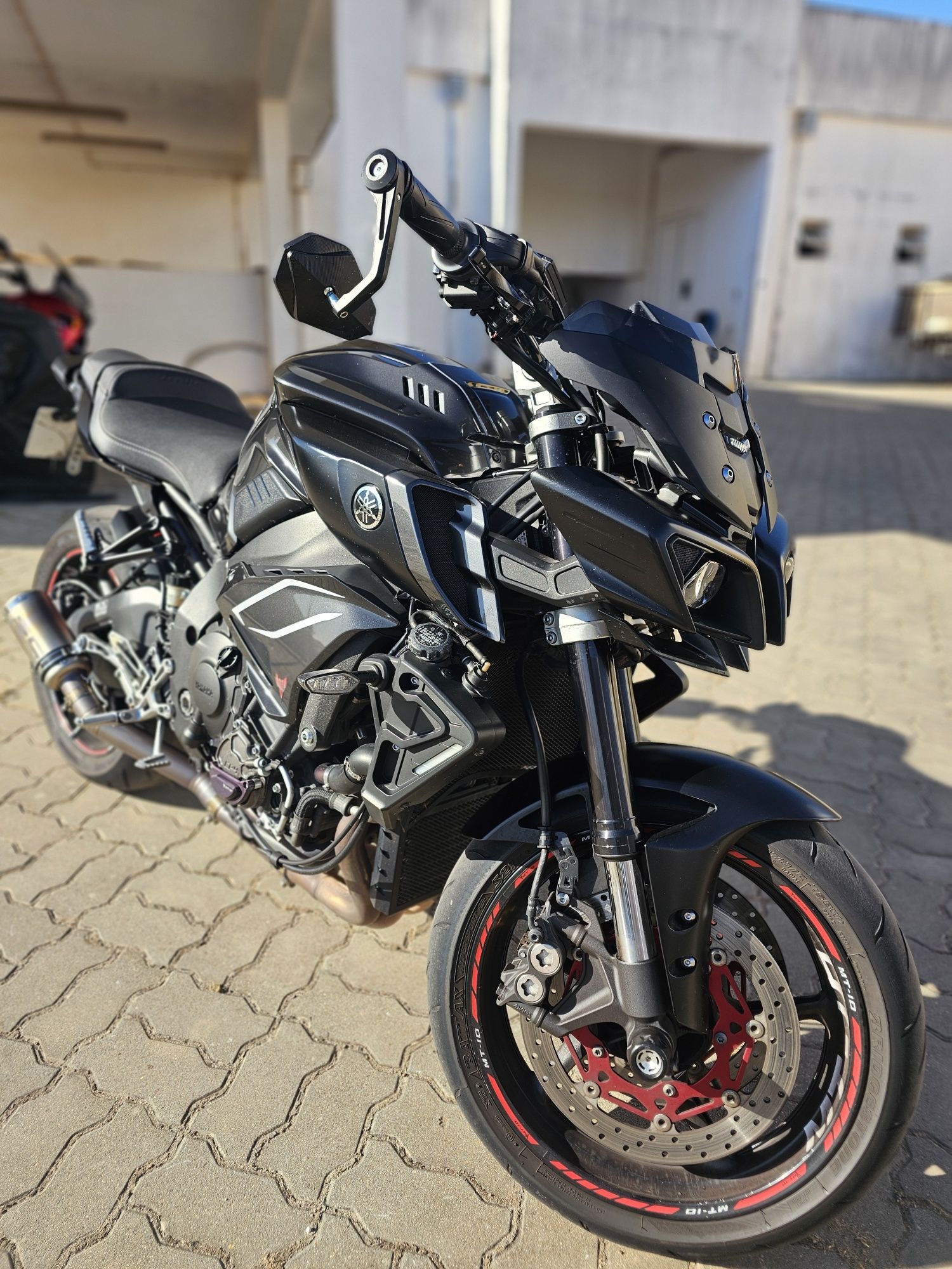 Yamaha Mt 10 2016