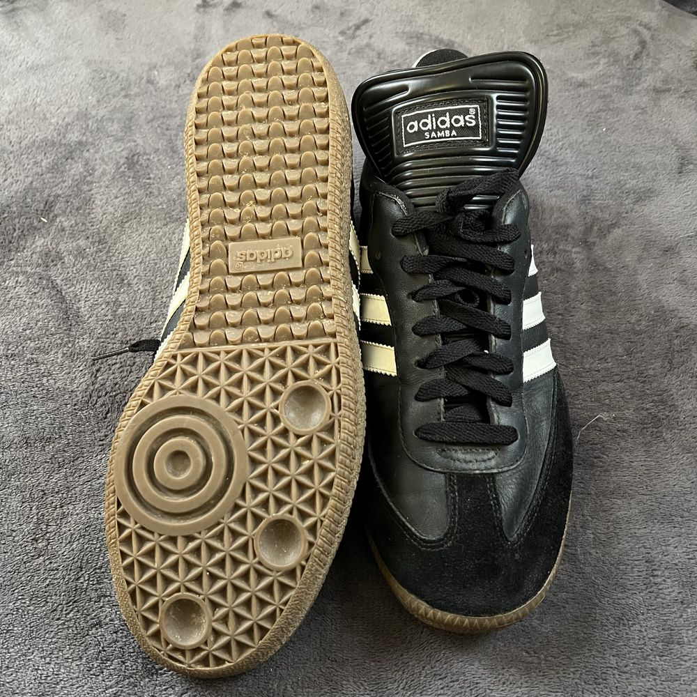 Чоловічі кросівки Adidas Samba. P. 44.