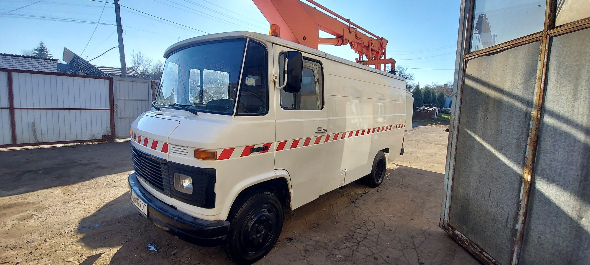 Автовишка Mercedes 508 ОБМIН