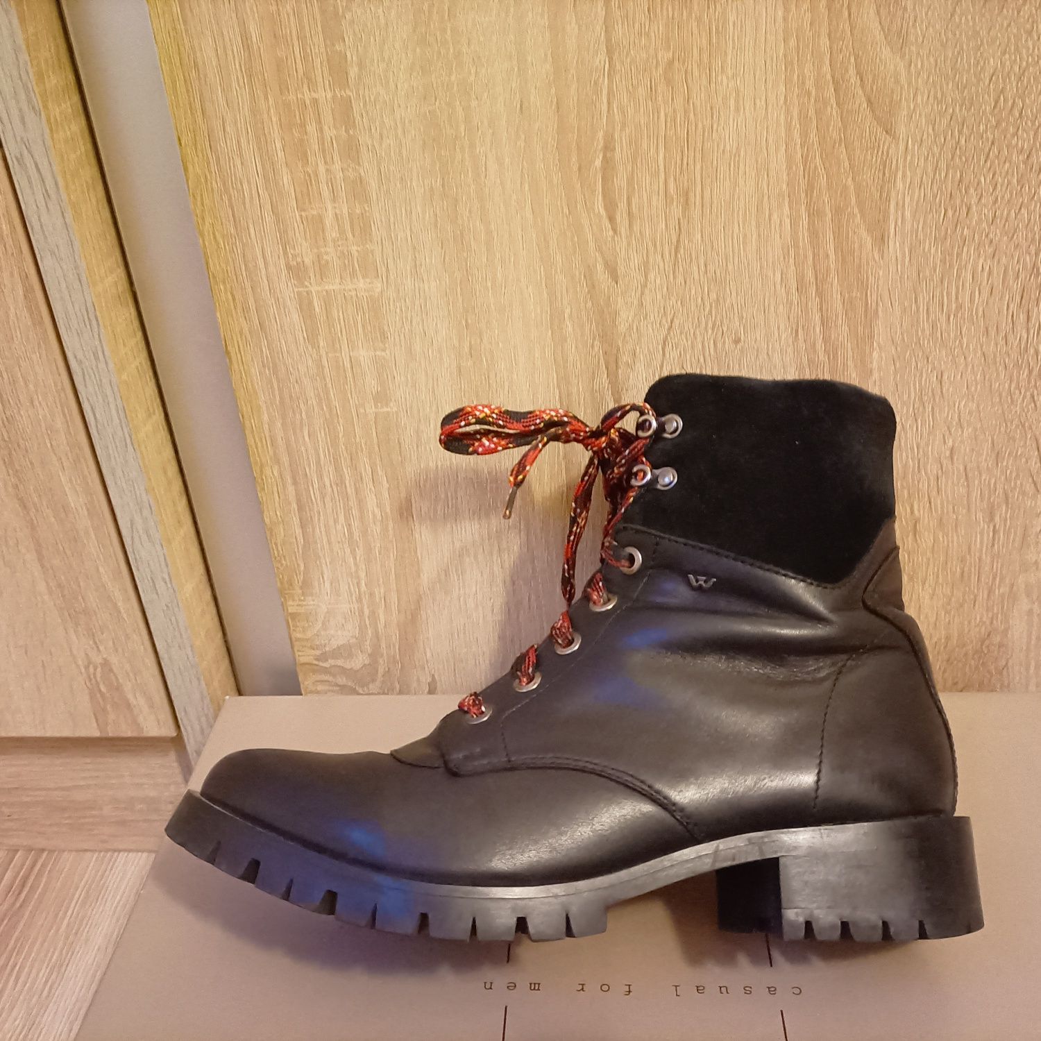 Buty Wojas skórzane trzewiki