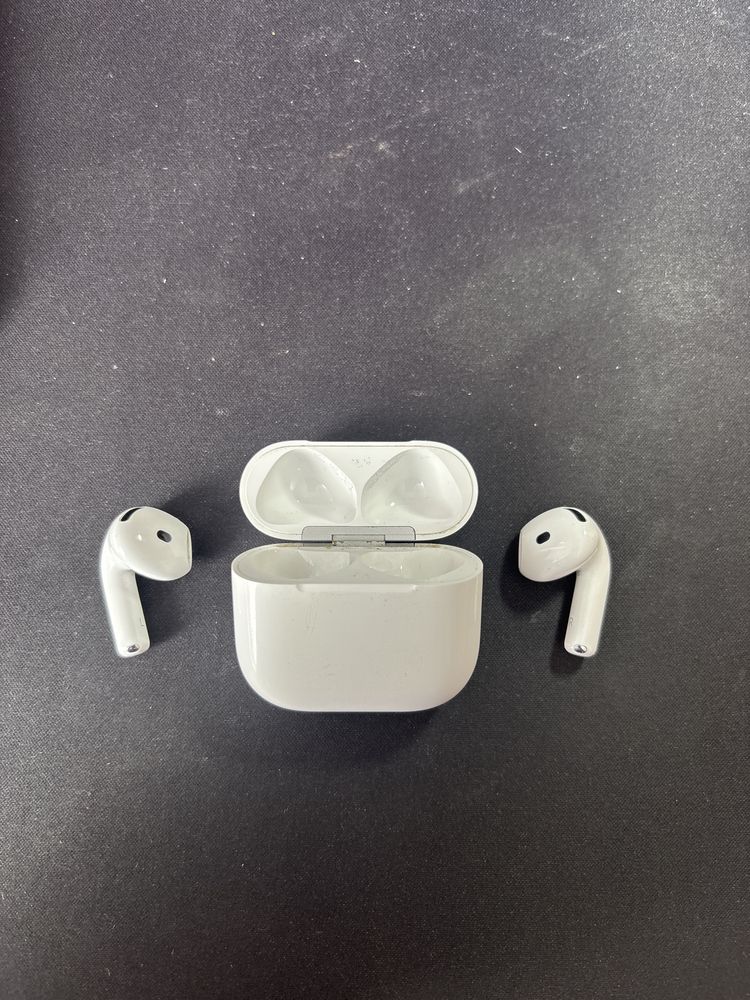 air pods 4 usb c.