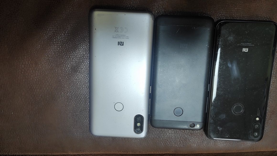 Телефони Xiaomi  на запчастини