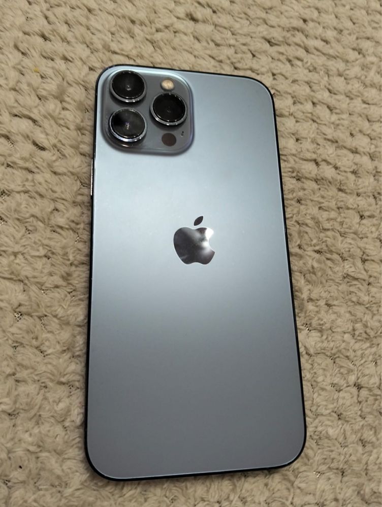 Vendo iphone 13 pro max como novo, usado sempre com capa!