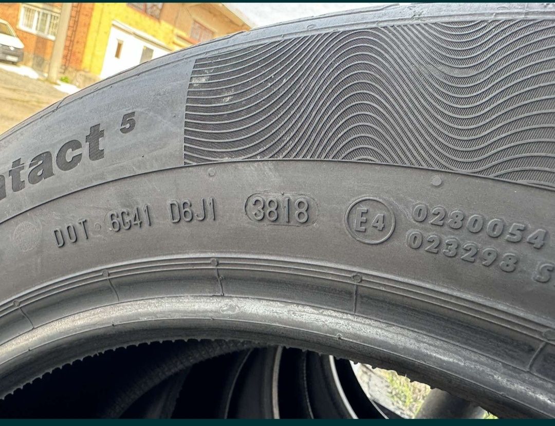 Комплект літніх шин Continental 225/60 R17 резина Р17