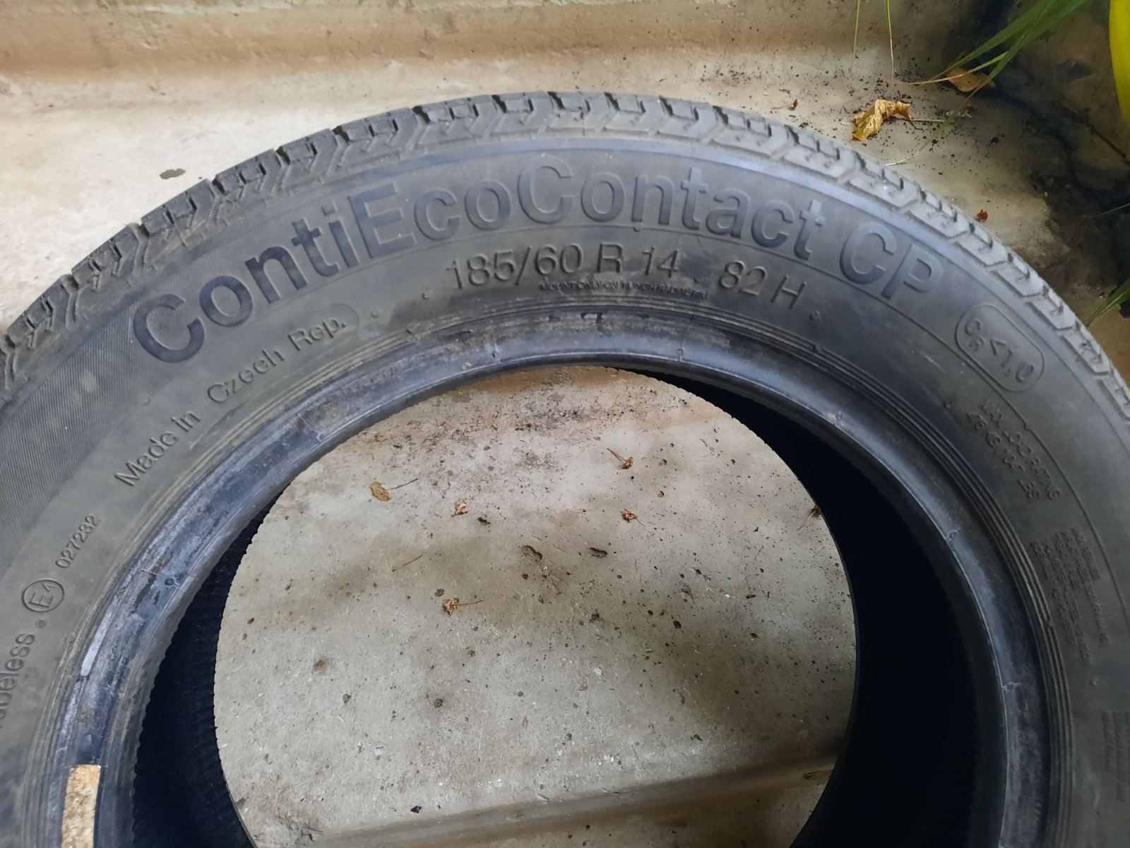 Продам колеса   185/60 R14