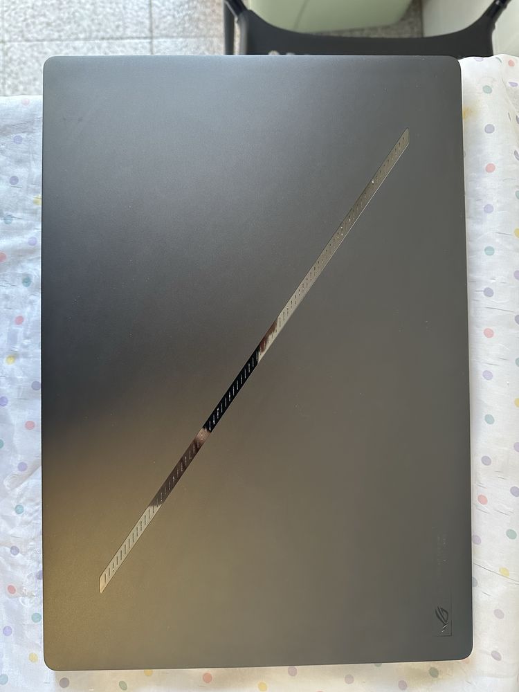 Portátil ASUS ROG Zephyrus G16 | 32Gb | RTX 4070 | 240Hz | Oled