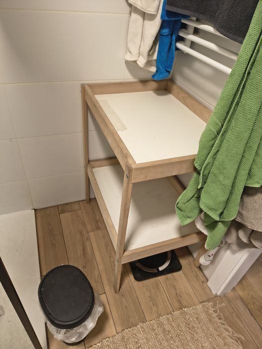 Przewija Ikea drewniany