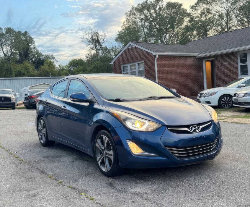 Hyundai Elantra Sport      2015
