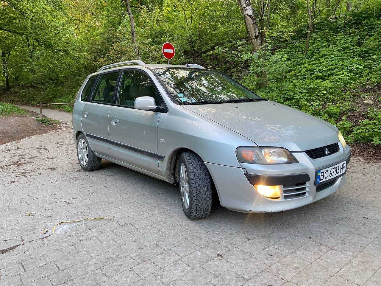 Mitsubishi Space Star 2005 (Мінівен)