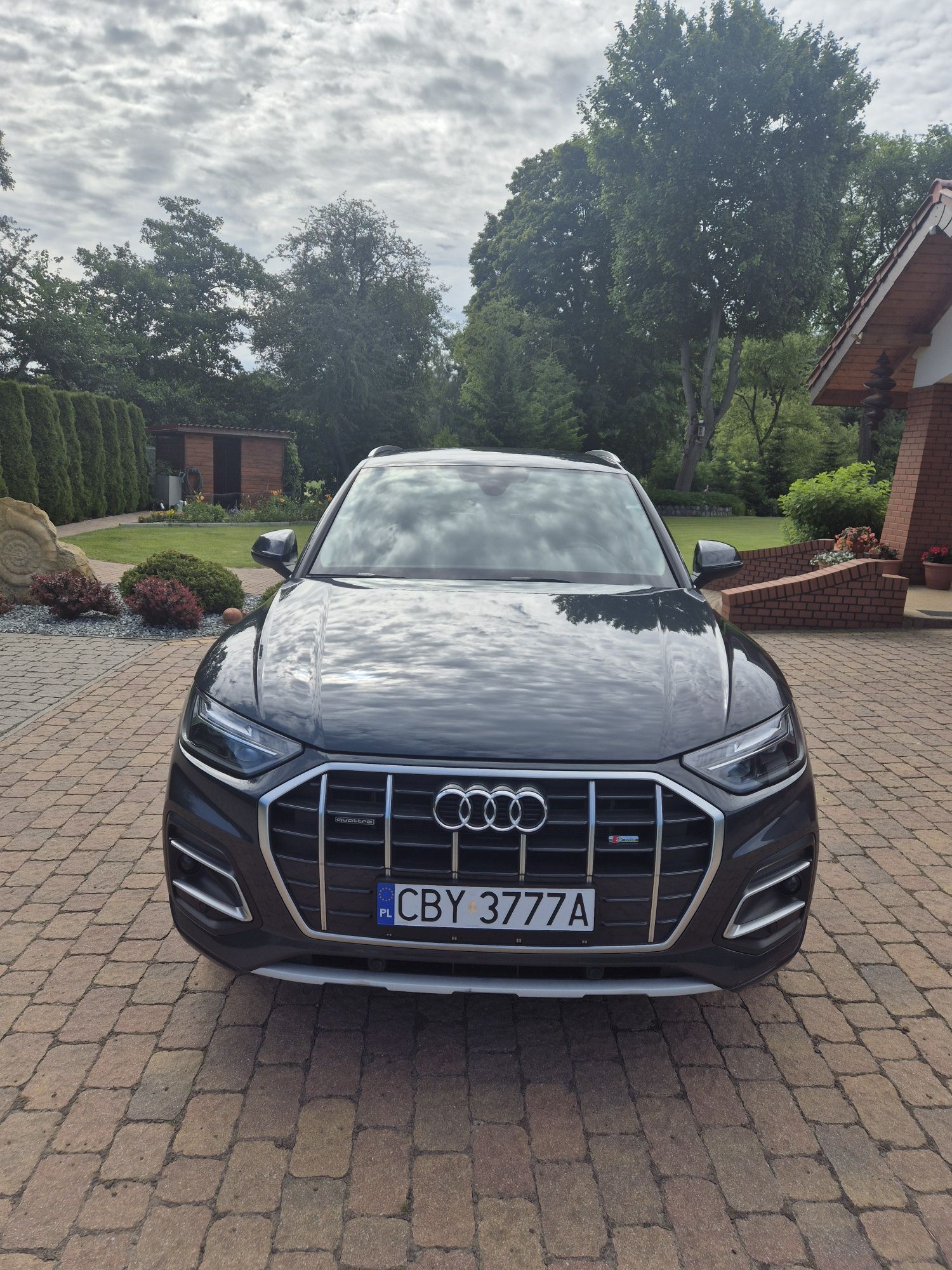 Audi Q5 2.0  TFSI 50e  FY  2021 hybrid