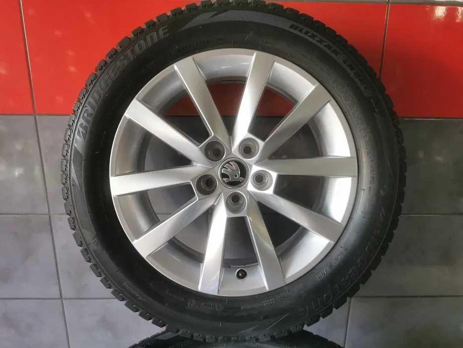 NOWE Kola 16'' 5x100 opony 205/55/16 Bridgestone Skoda Scala Zimowe