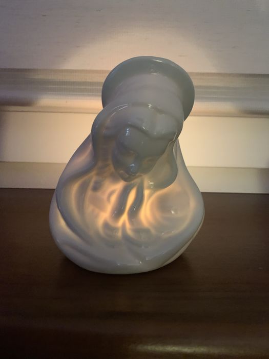 Porcelanowy swiecznik Maryj Sw
