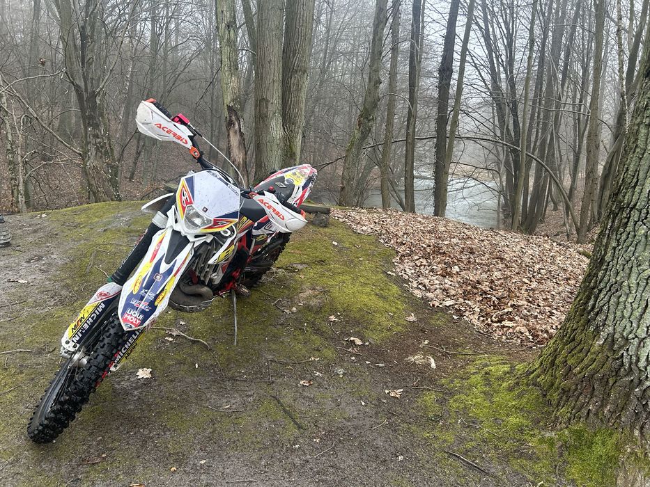 Sprzedam motocykl BETA rr200