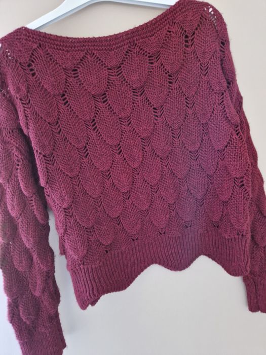 Sweterek ażurowy jak nowy