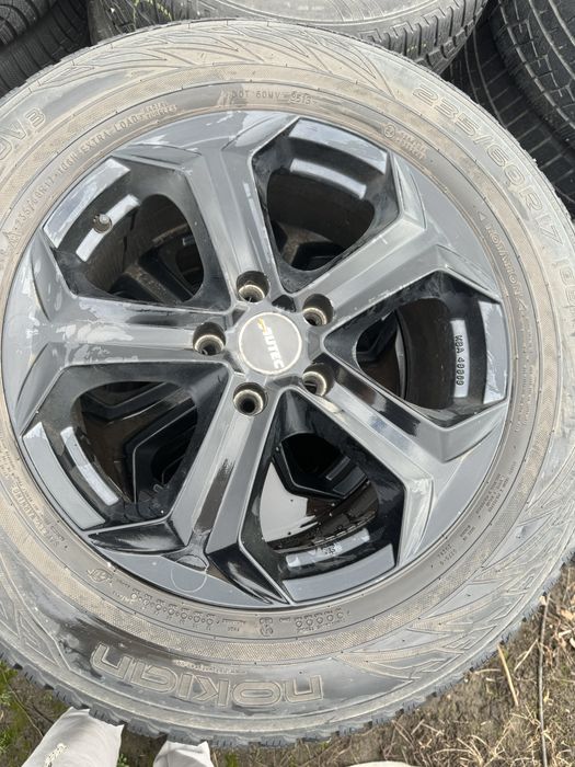 Продам оригинальные литые диски Honda  5\114.3 R17