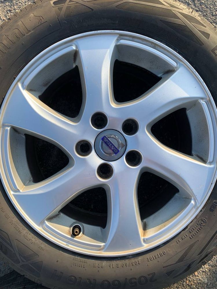 Диски Volvo 4шт 7Jx16 5/108 ET50 Dia 63.4