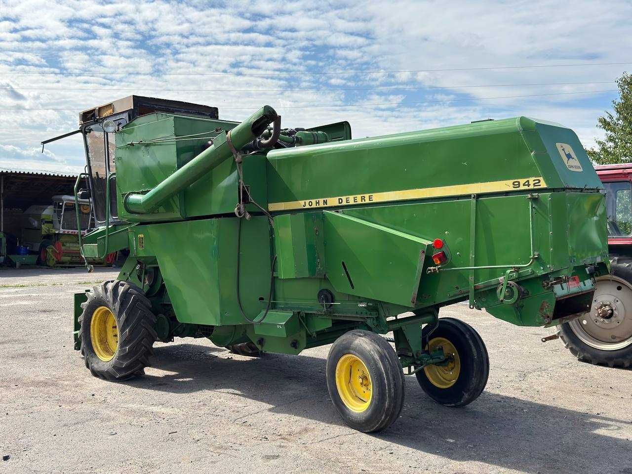 Свіжопривезений зерновий комбайн john deere 942 952 НОРВЕГІЯ
