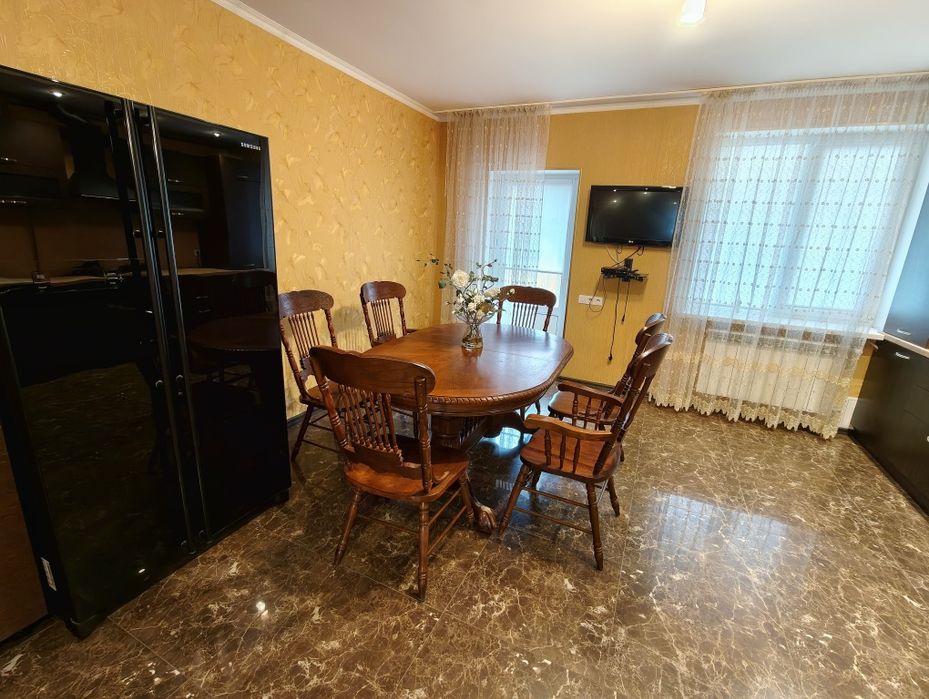 Оренда будинку(таунхаус) Святопетрівське газ/генератор/2паркомісця