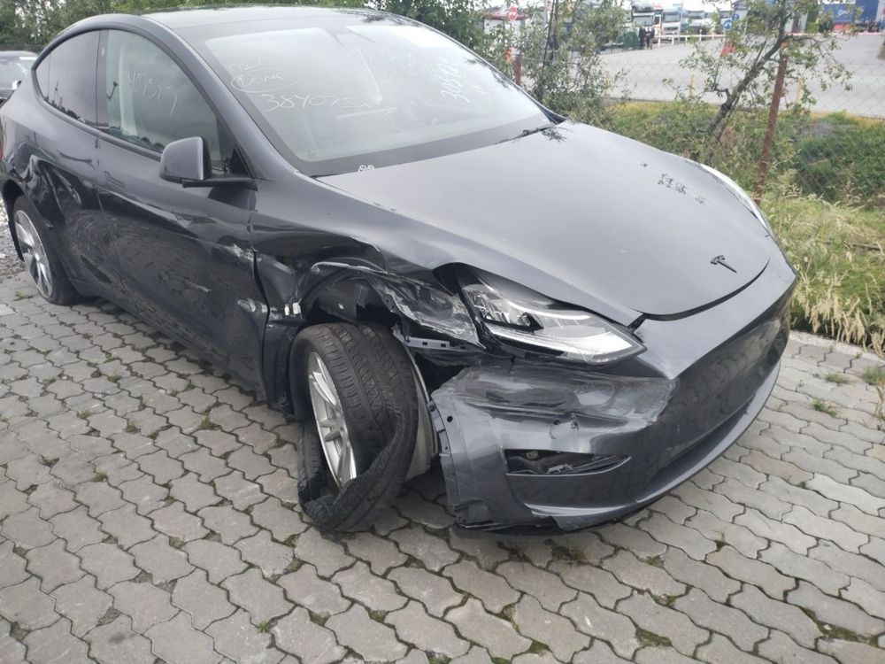Tesla Y Long Range 82 kWh Dual Motor (534 к.c.) AWD